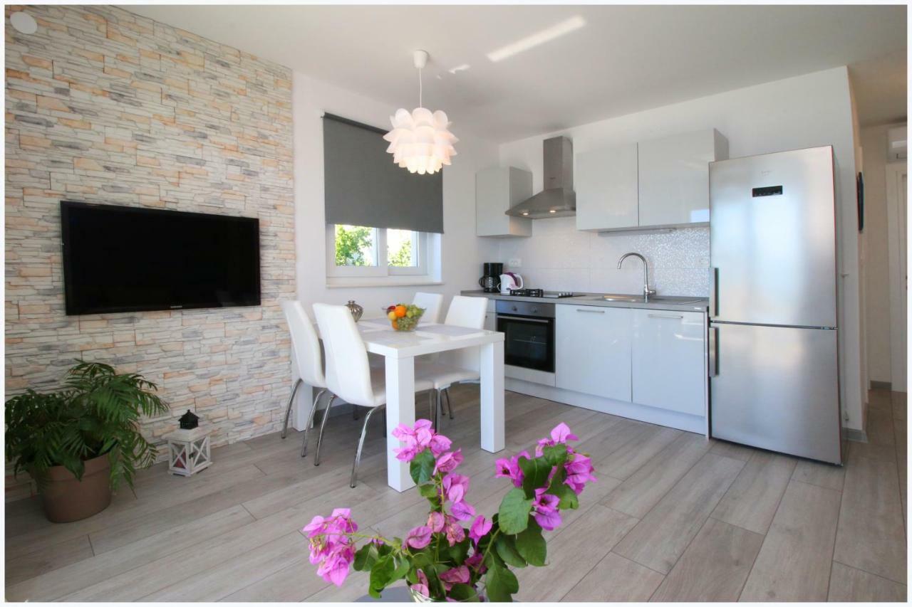 Apartments Silver Beauty روغوزنيكا المظهر الخارجي الصورة